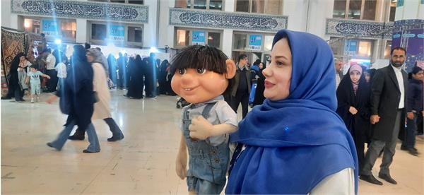 دعوت فینگیلی از بچه‌ها برای بازدید از نمایشگاه قرآن
