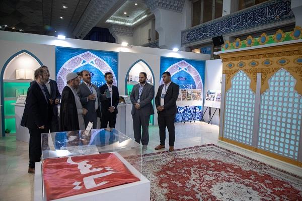 جناح العتبة العبّاسيّة في معرض طهران للقرآن يستقبل وفد العتبة الحسينية