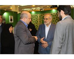 تصاویر بازدید آقای حسینی معاون پارلمانی رییس جمهور در روز سوم سی و یکمین نمایشگاه بین المللی قرآن کریم 44